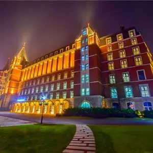 Sunshine International Conference Center Hotel
