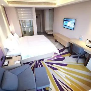 Lavande Hotels-chongzhou Wanda Plaza Hotell 3*