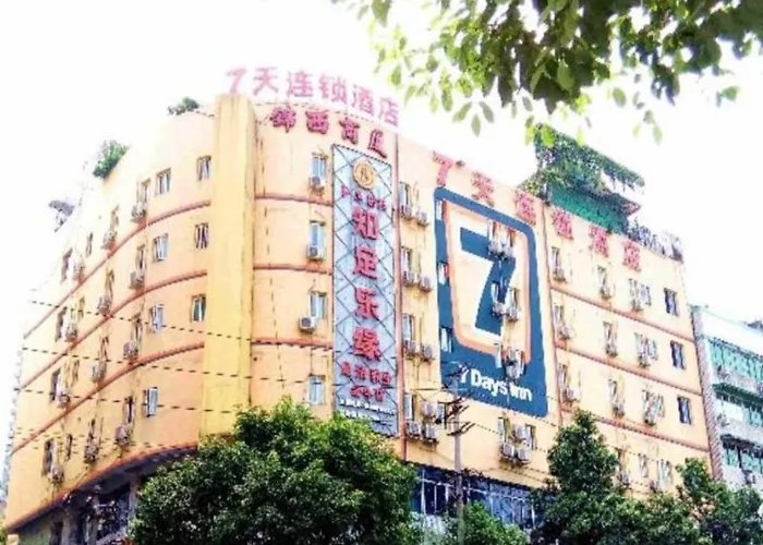 7 Days Inn Chengdu Kuanzhai Alley Huapaifang Metro Station foto