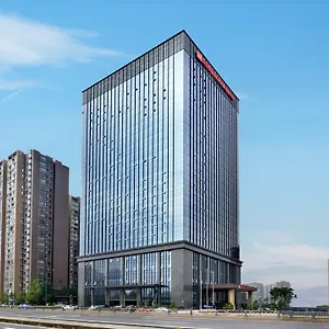 Hilton Garden Huayang 3*