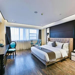 Xana Hotelle East Railway Station Kaide Plaza 3*