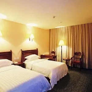 Tai Yi Hotel 4*