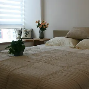 - Glorious Apartment Chengdu